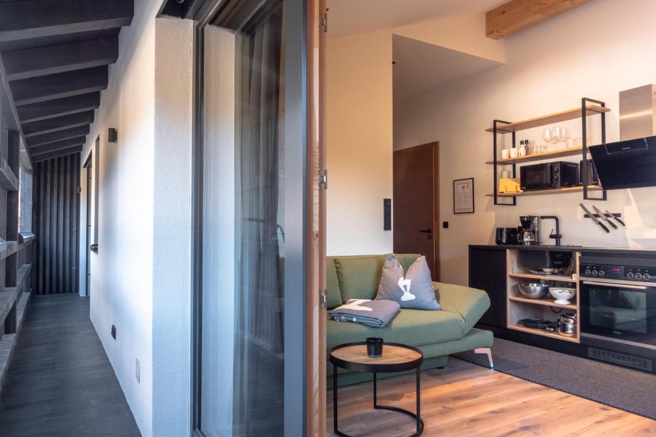 Alte Bildhauerei Appartement Aurach bei Kitzbuehel Buitenkant foto