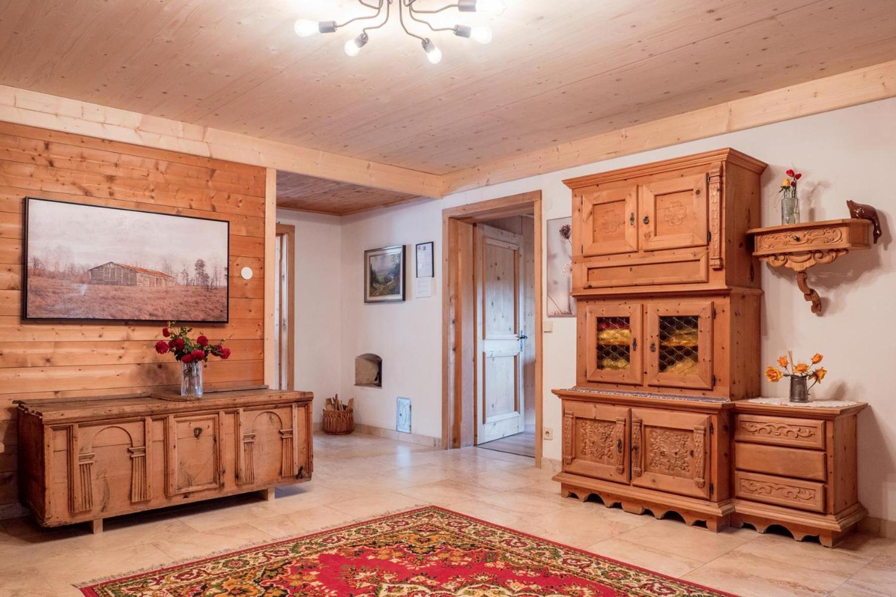 Alte Bildhauerei Appartement Aurach bei Kitzbuehel Buitenkant foto