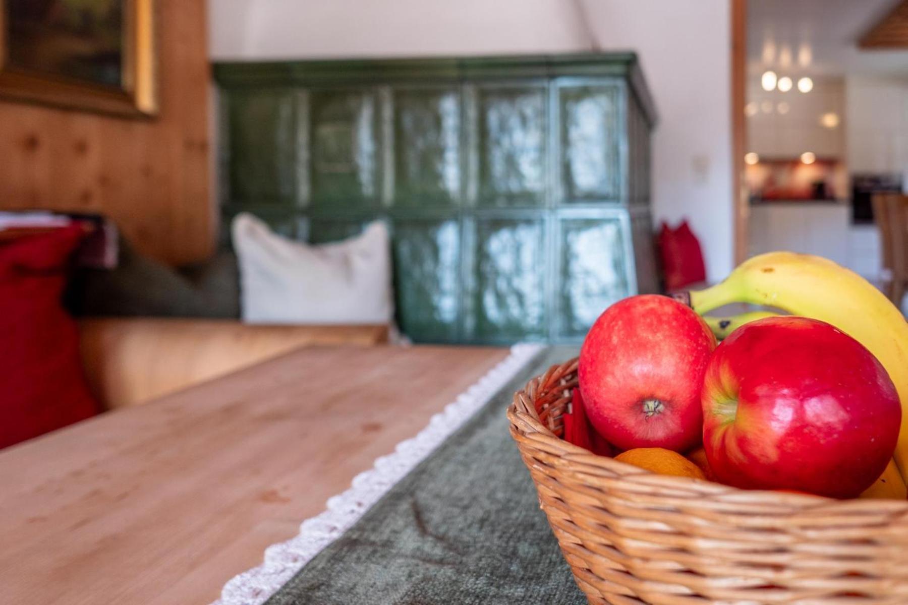 Alte Bildhauerei Appartement Aurach bei Kitzbuehel Buitenkant foto