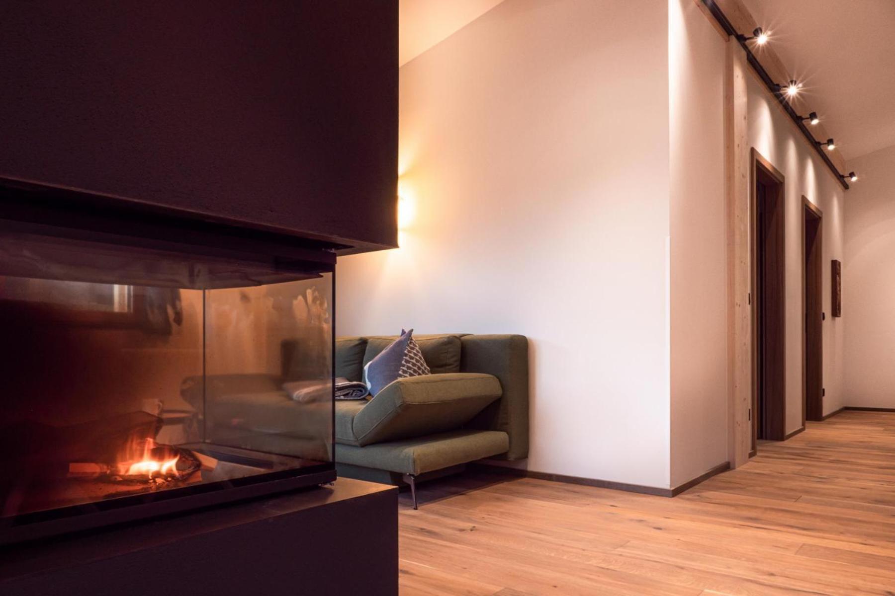 Alte Bildhauerei Appartement Aurach bei Kitzbuehel Buitenkant foto